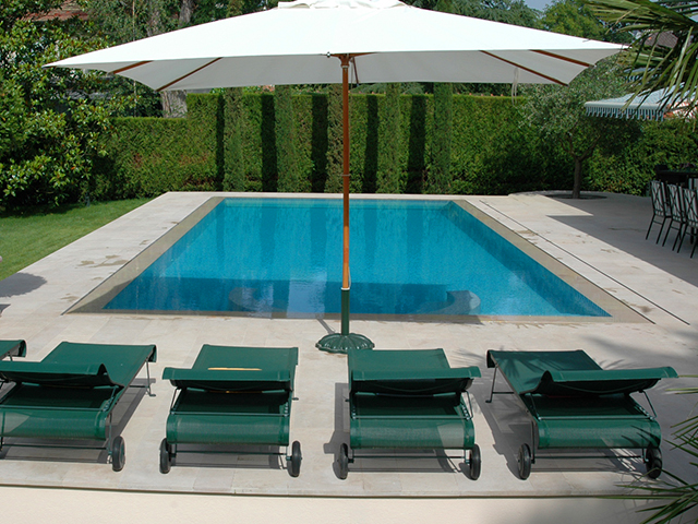 Premium Royalpool 34