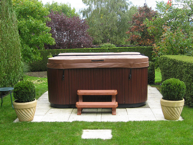 Whirlpool aufgestellt 1
