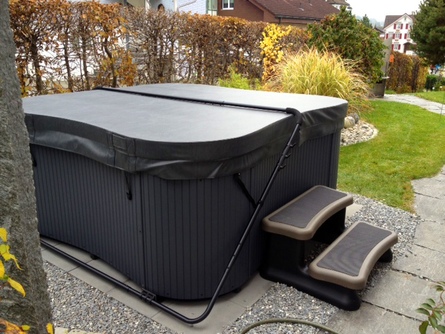 Whirlpool aufgestellt 2