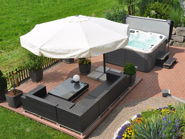 Whirlpool aufgestellt 22