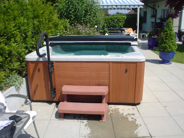 Whirlpool aufgestellt 4