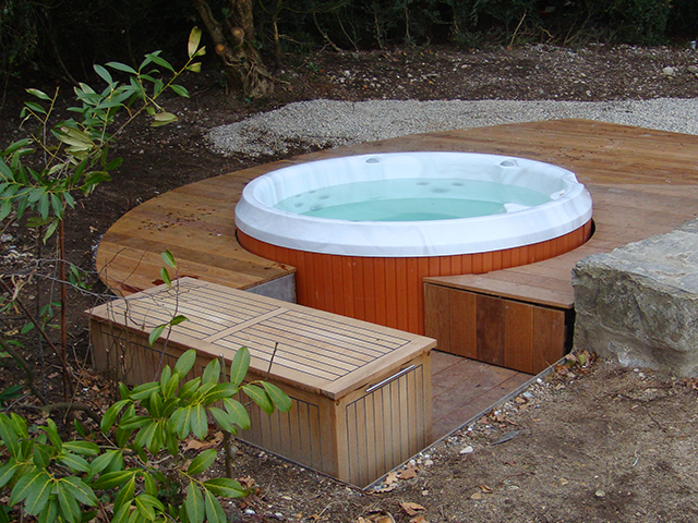 Whirlpool versenkt 1